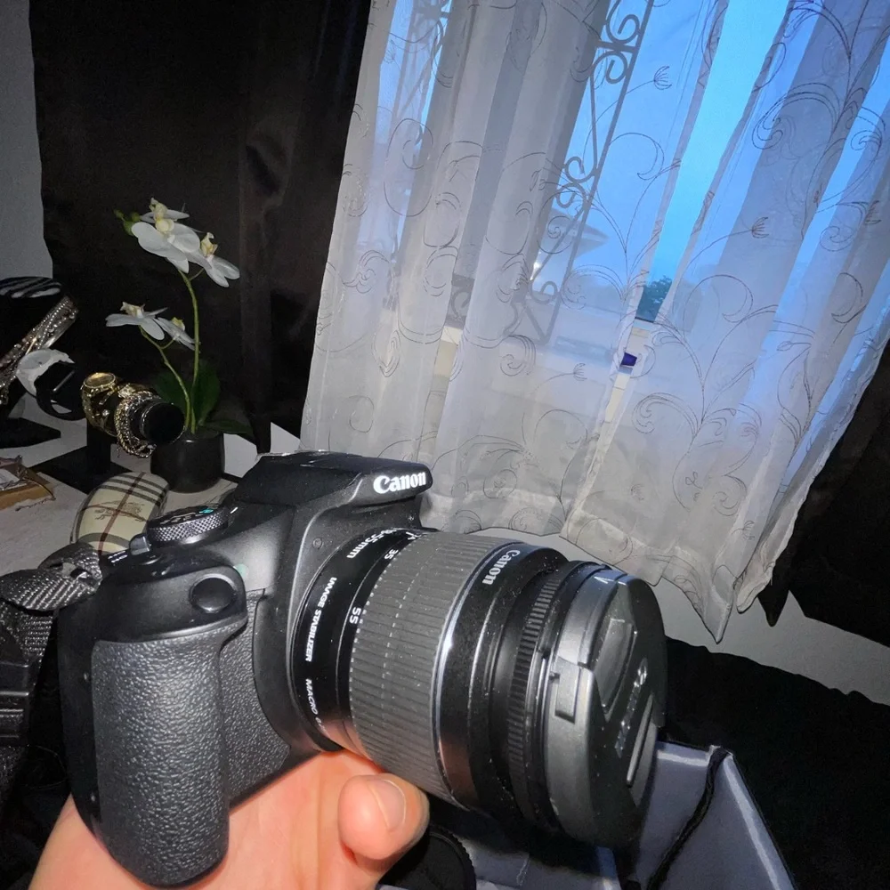 Canon Eos revel T7